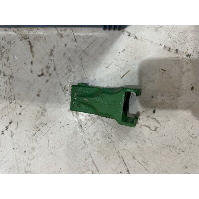 Avant repijän kynsi